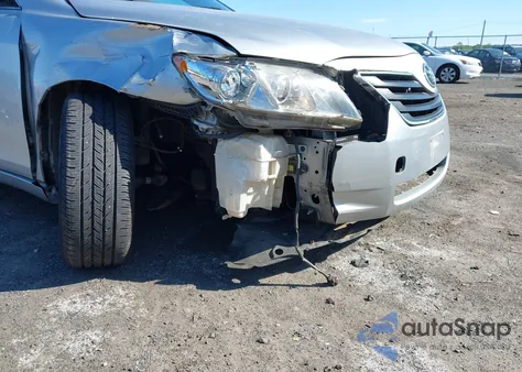 2007 Toyota Camry Xle V6 z USA, uszkodzony, nr VIN JTNBK46K473003622